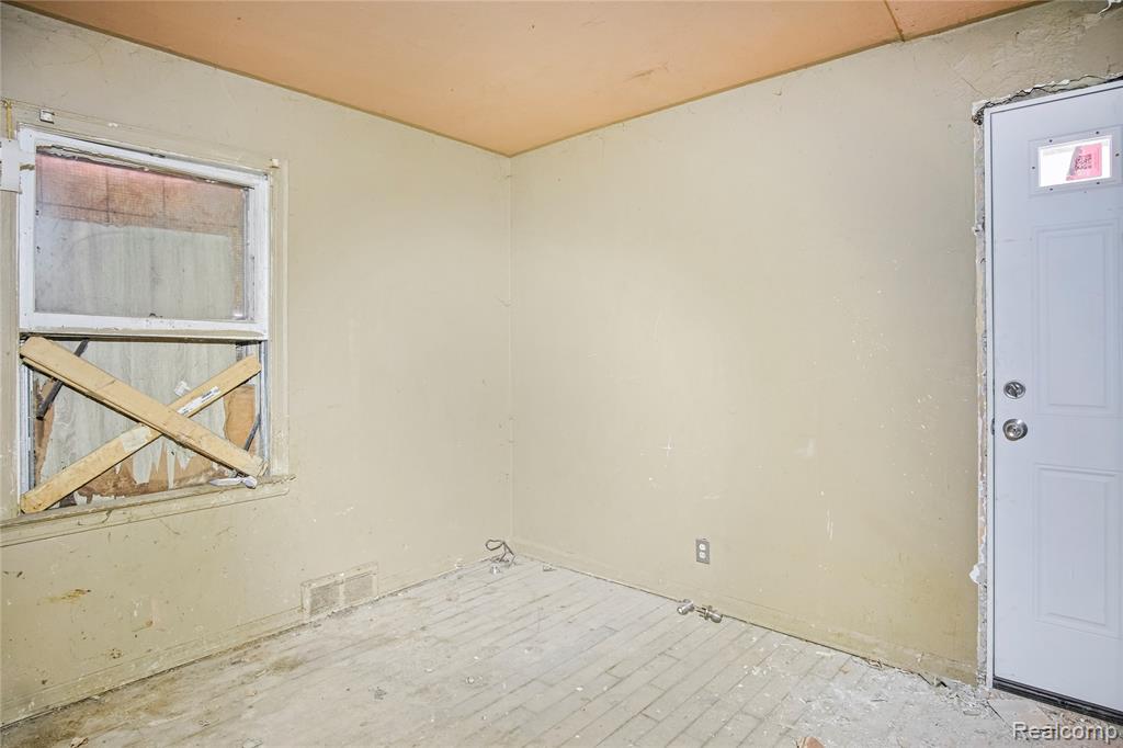 5259 Chatsworth, Detroit, MI 48224 — Photo 9