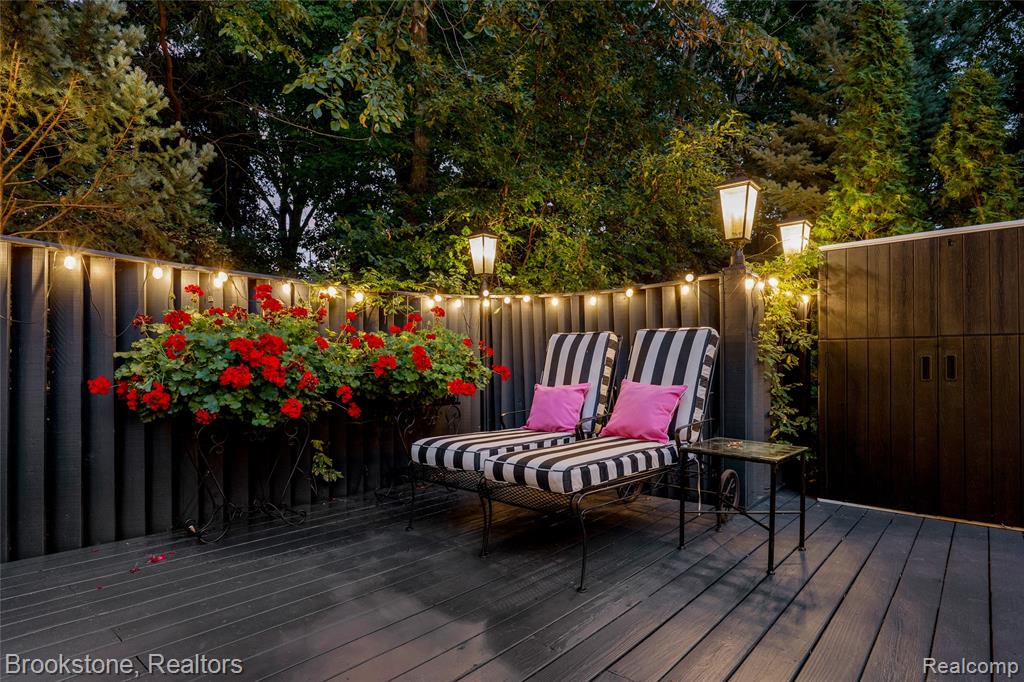 4083 Charing Cross Road, Bloomfield Hills, MI 48304 — Photo 27