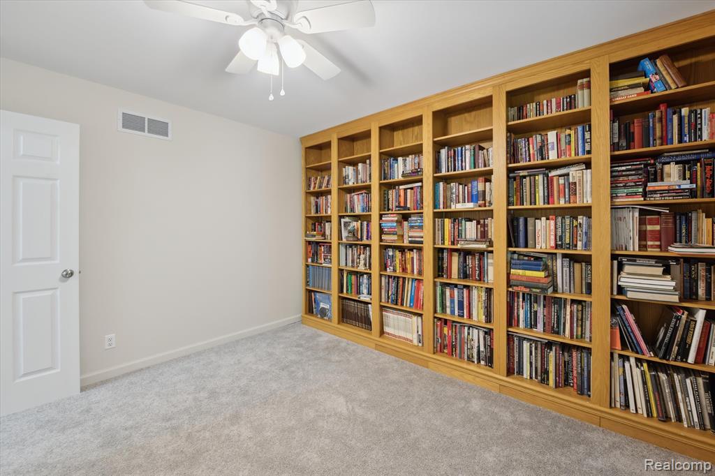 5849 Whispering Oaks Drive, Howell, MI 48855 — Photo 25
