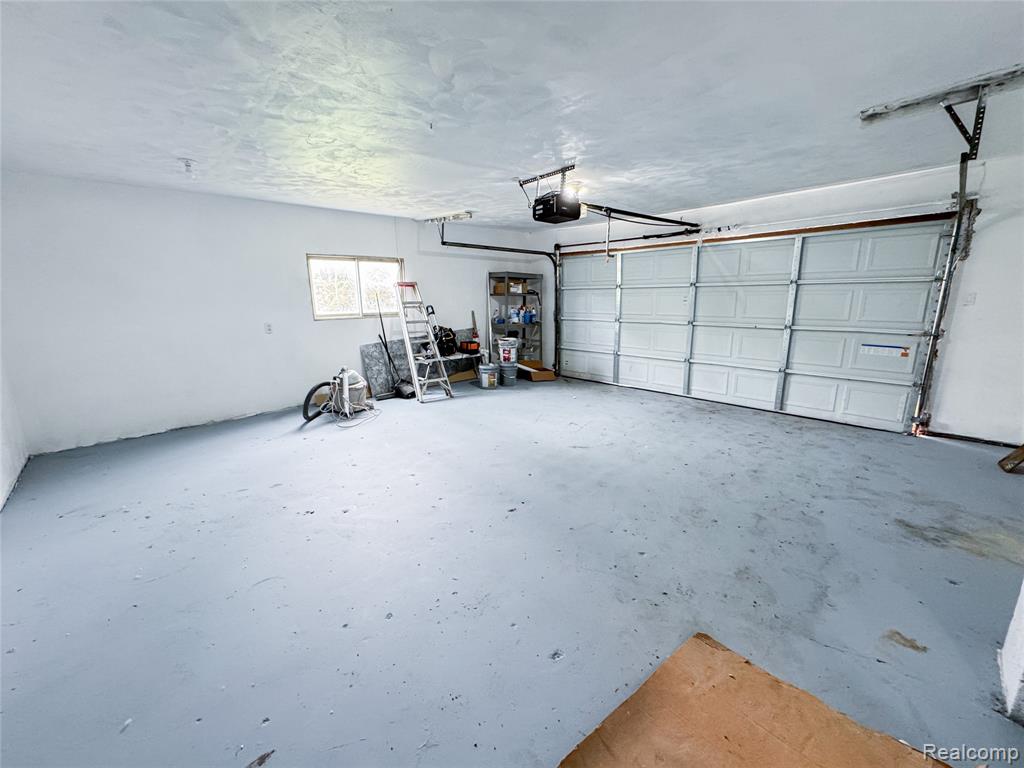 6519 Estrelle Avenue, Mount Morris, MI 48458 — Photo 16