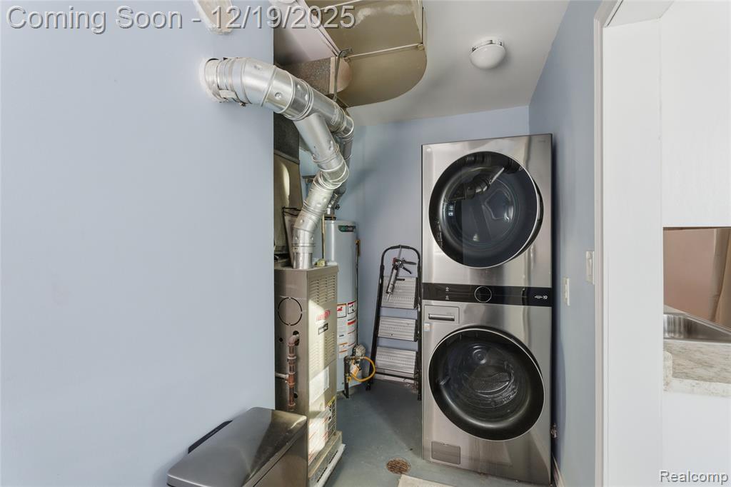 22785 Schroeder Avenue, Eastpointe, MI 48021 — Photo 8