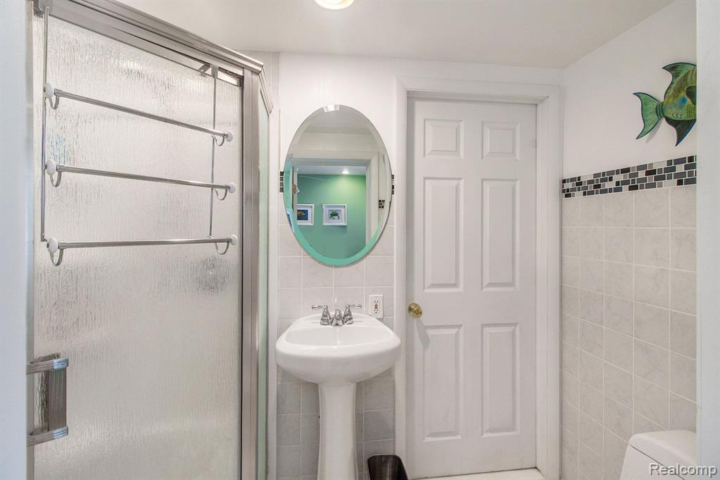 8428 Woodland Shore Drive, Brighton, MI 48114 — Photo 31