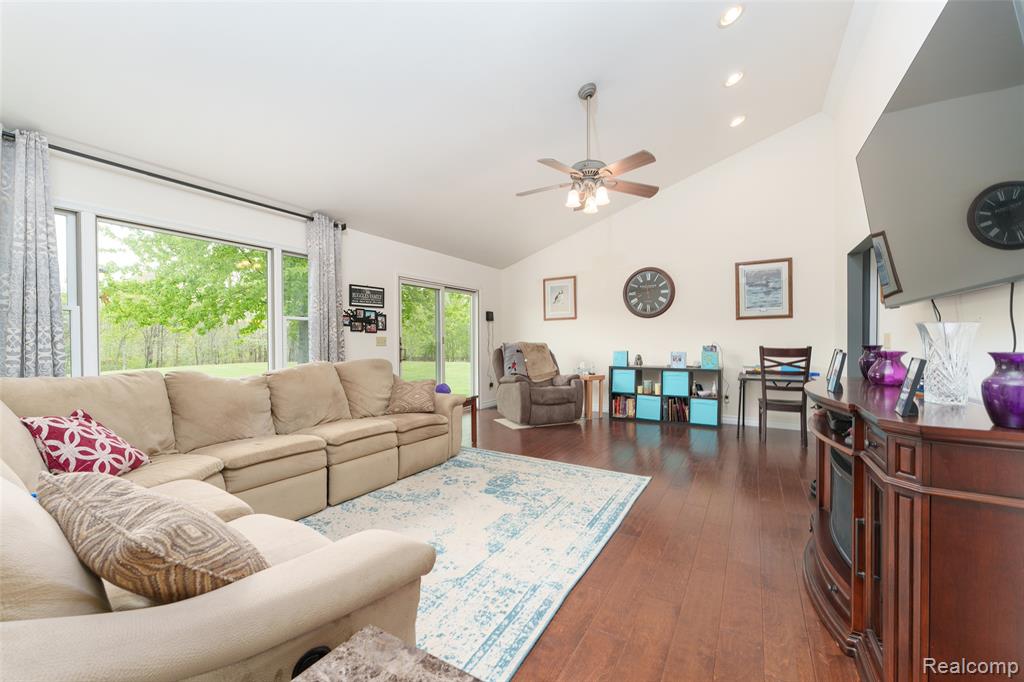 5753 Gregory Road, Gregory, MI 48137 — Photo 6