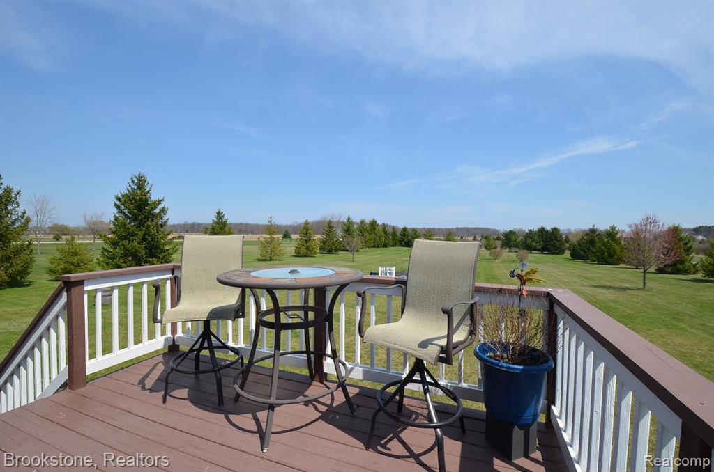 6854 WILDCAT Road, Grant, MI 48032 — Photo 8