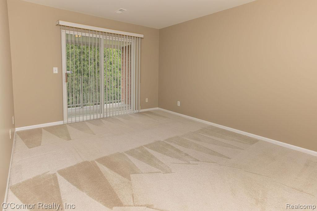 56288 Troon North, Shelby Twp, MI 48316 — Photo 9