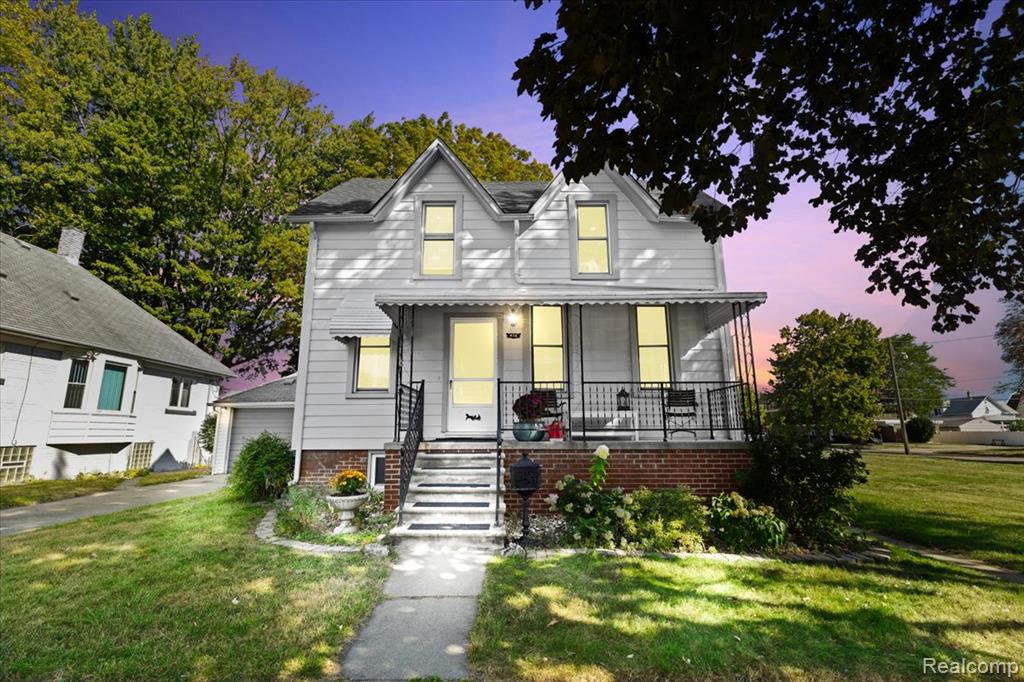 416 Plum Street, Wyandotte, MI 48192 — front exterior