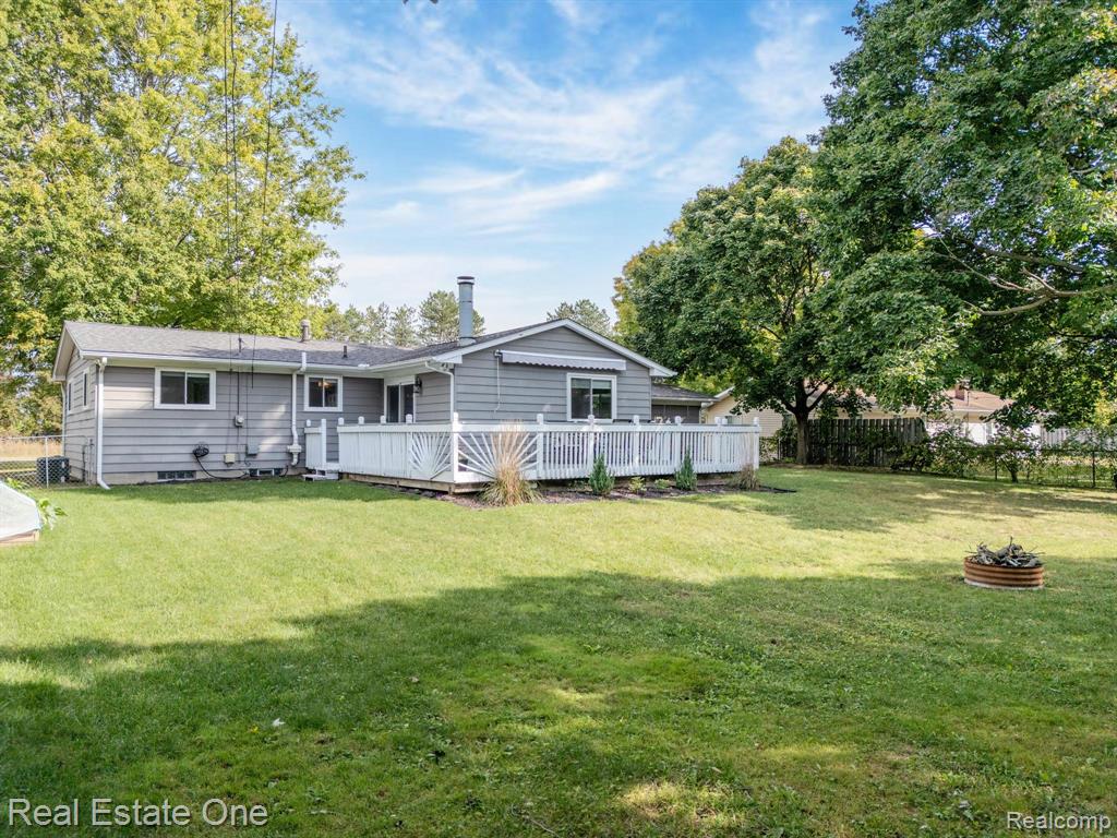 861 Seymour Lake Road, Oxford, MI 48371 — Photo 37