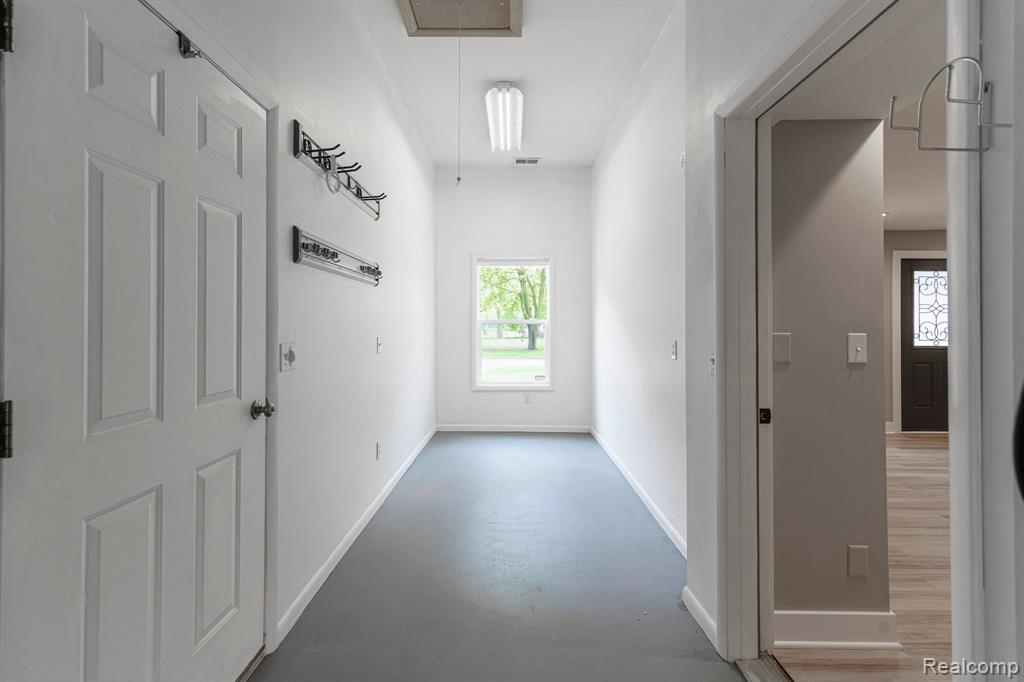 3246 MILLWALL Avenue, Keego Harbor, MI 48320 — Photo 53