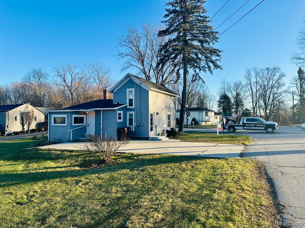 609 E MAIN Street, Pinckney, MI 48169 — Photo 35