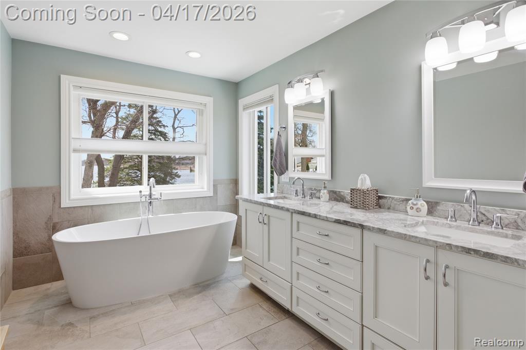 3389 Shawnee Lane, Waterford, MI 48329 — Photo 50