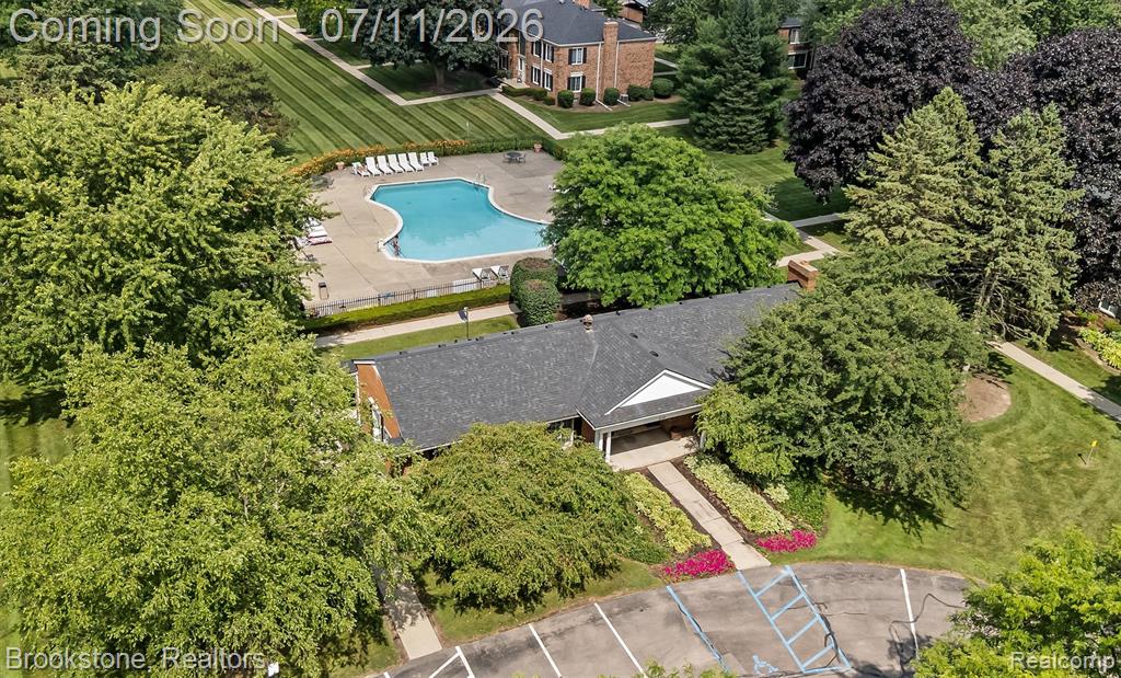 775 E Fox Hills Drive, Bloomfield Hills, MI 48304 — Photo 23