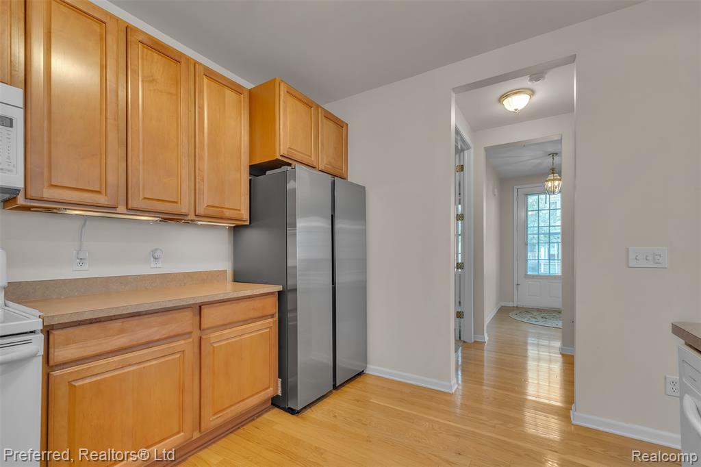635 Constitution Street, Canton, MI 48188 — Photo 19