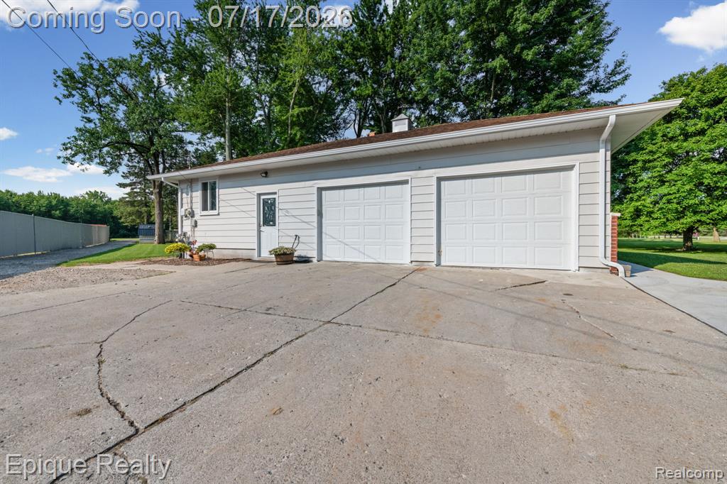 5155 Gratiot Avenue, St. Clair, MI 48079 — Photo 31