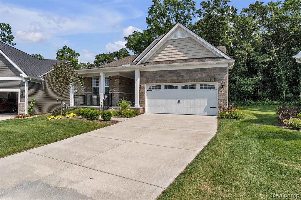 4633 CRESTWAY Drive, Brighton, MI 48116 — Photo 2