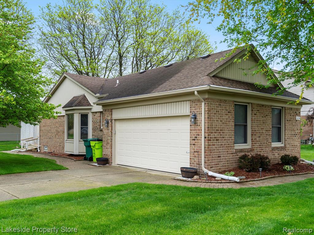 46710 GADWALL Drive, Macomb, MI 48044 — Photo 5