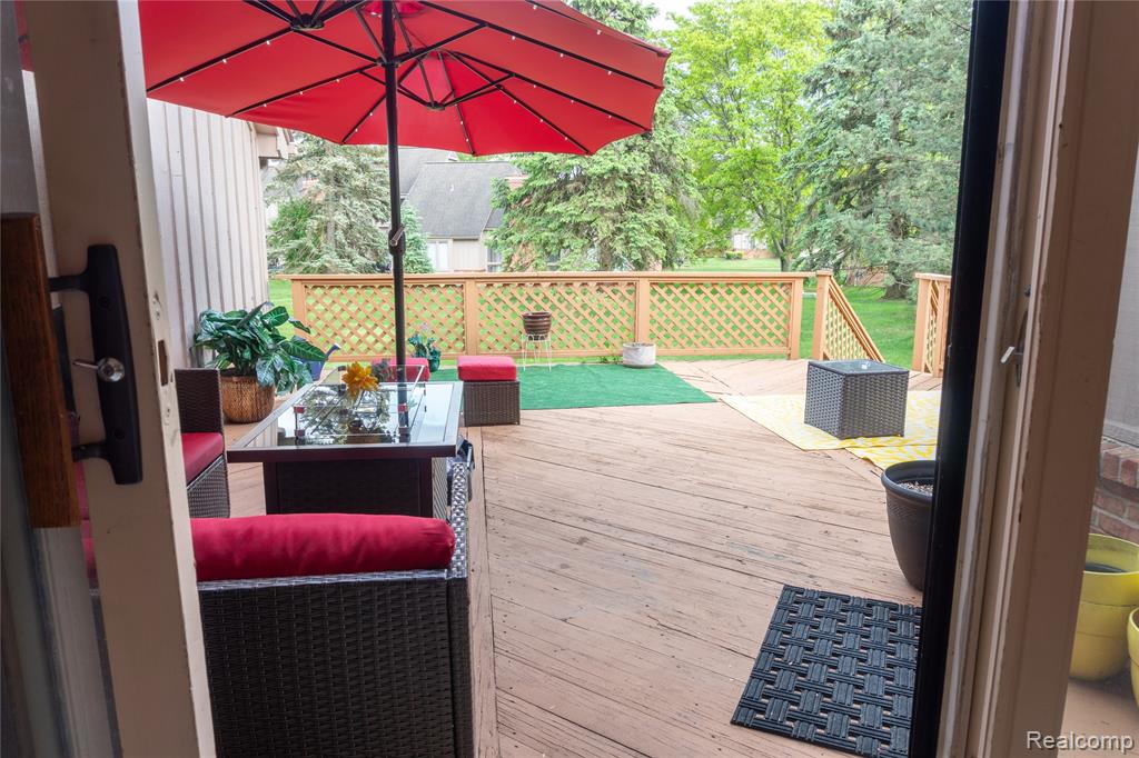 37839 Siena Drive, Farmington Hills, MI 48331 — Photo 14