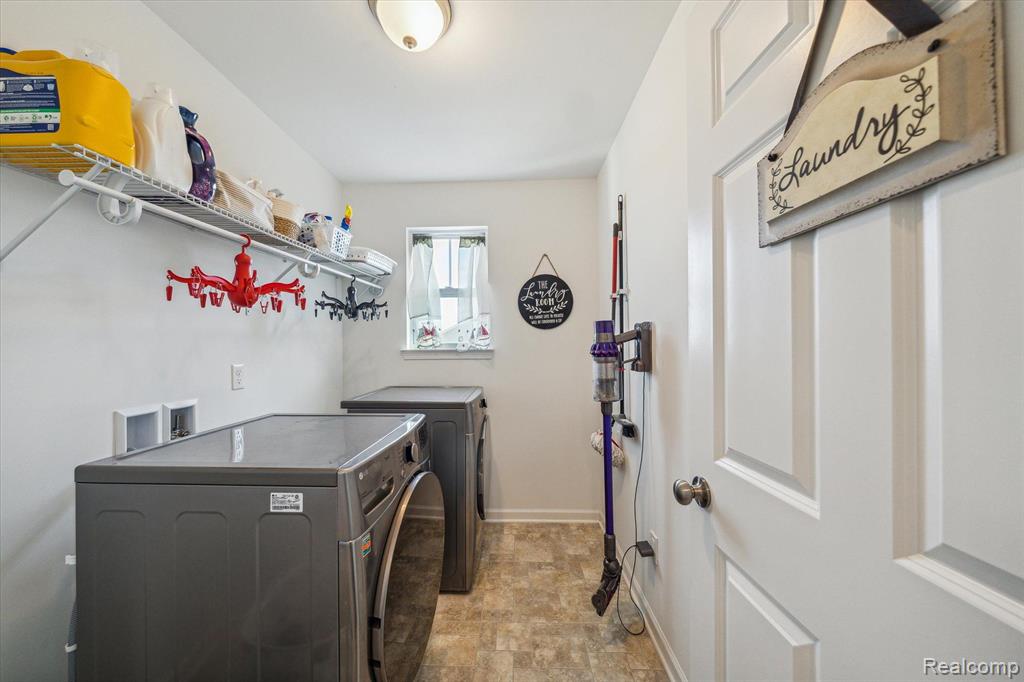 51177 MAPLE LEAF Drive, Macomb, MI 48042 — Photo 15