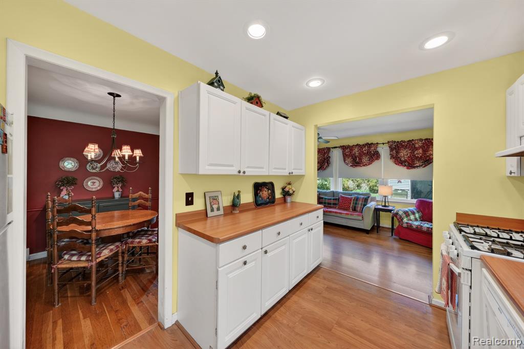 17386 Beverly Road, Beverly Hills, MI 48025 — Photo 13