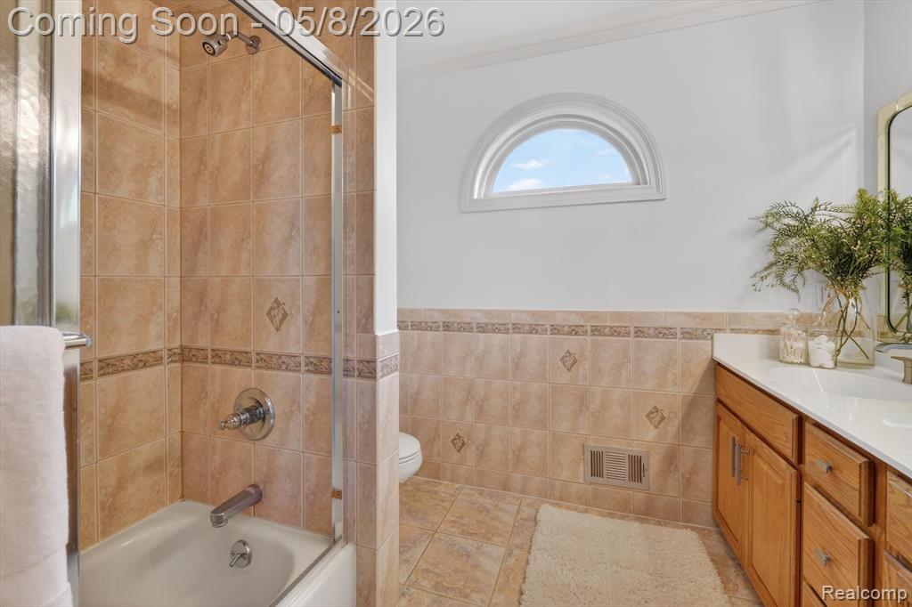 4455 Driftwood Drive, Commerce Twp, MI 48382 — Photo 25
