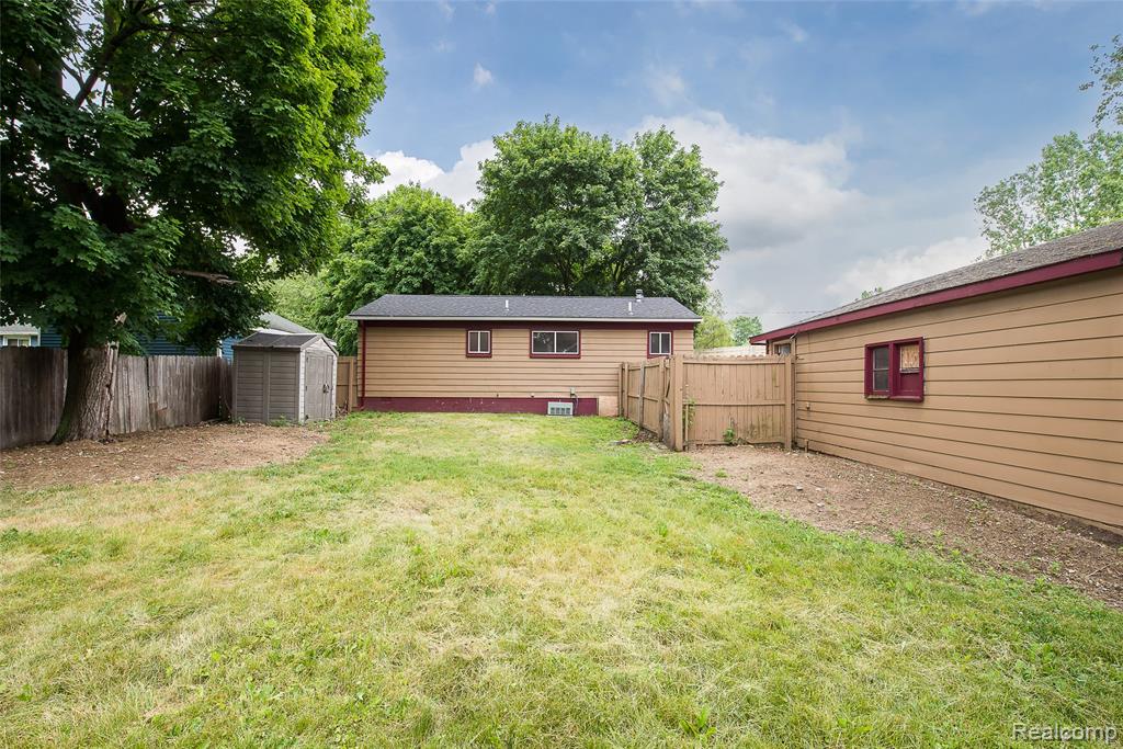 658 Kansas Avenue, Ypsilanti, MI 48198 — Photo 4