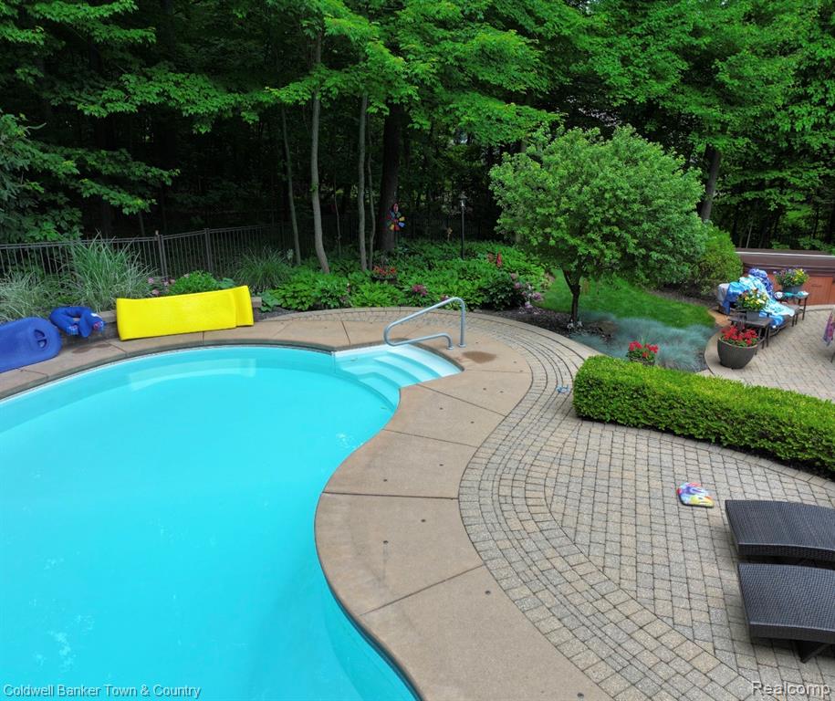9711 Birch Run, Brighton, MI 48114 — Photo 9
