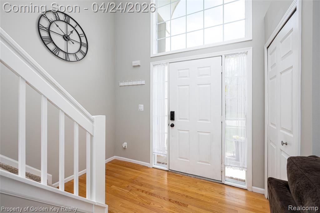 403 S Pine Creek Court, Waterford, MI 48327 — Photo 6