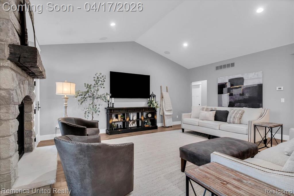 1425 Wind Valley Lane, Holly, MI 48442 — Photo 18