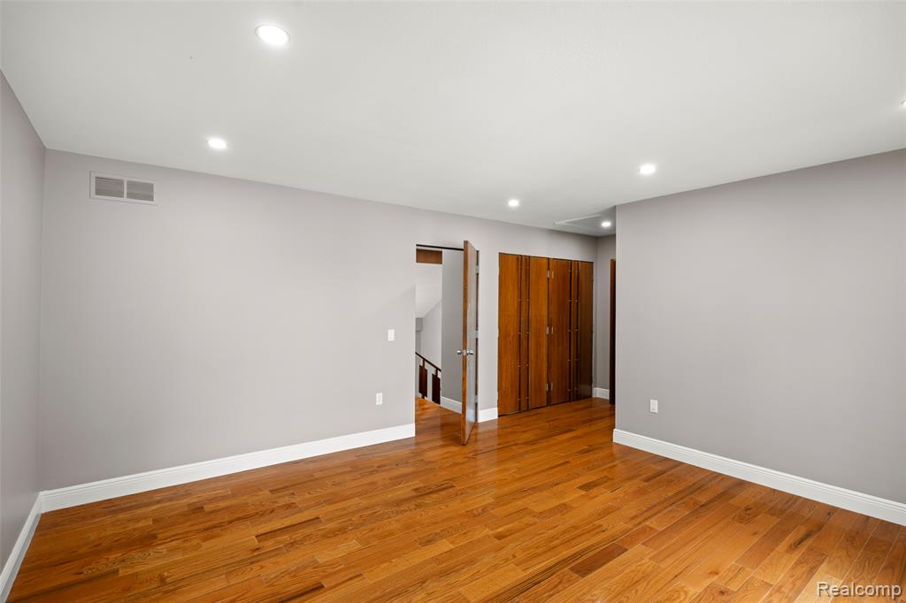 44429 Harmony Lane, Belleville, MI 48111 — Photo 39