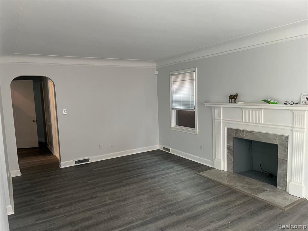 5307 DEVONSHIRE Road, Detroit, MI 48224 — Photo 2