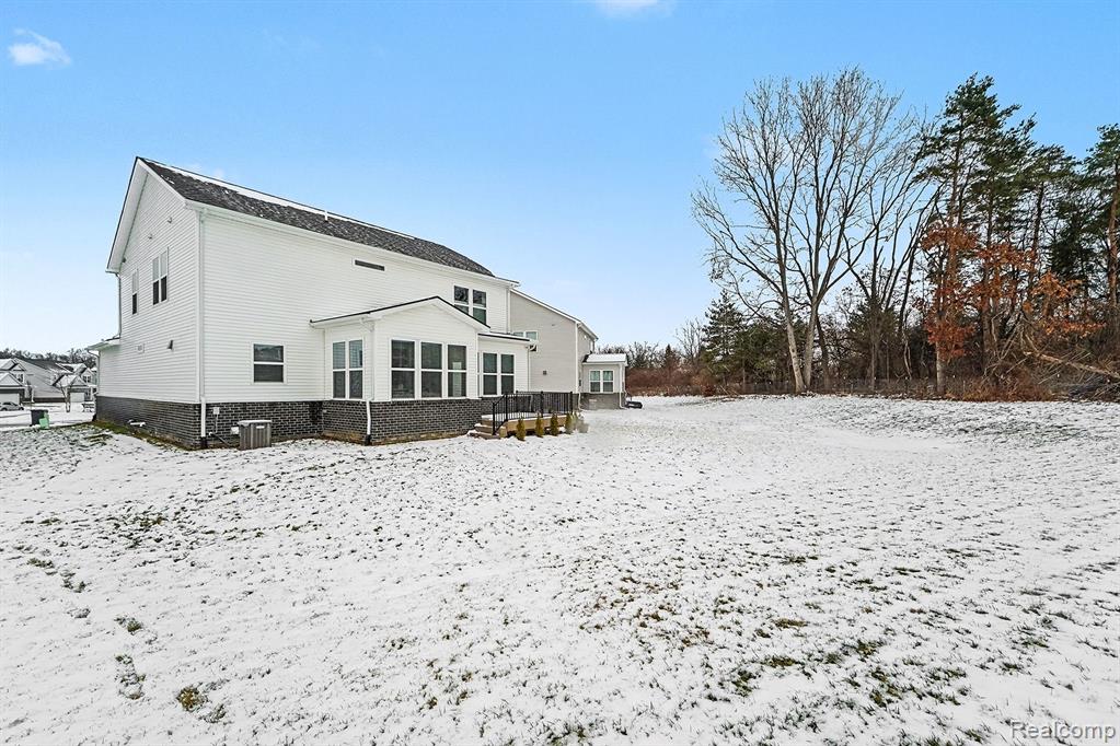 6109 Kingsley Court, Clarkston, MI — Photo 36