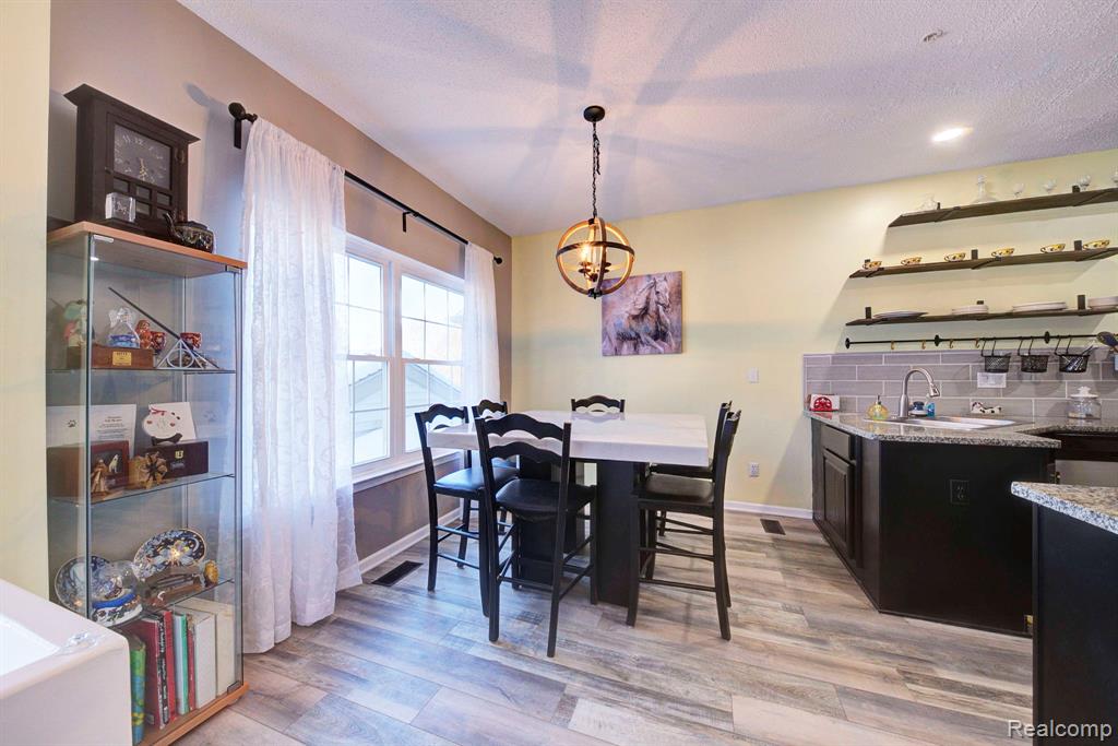 49966 Plymouth Way, Plymouth, MI 48170 — Photo 6