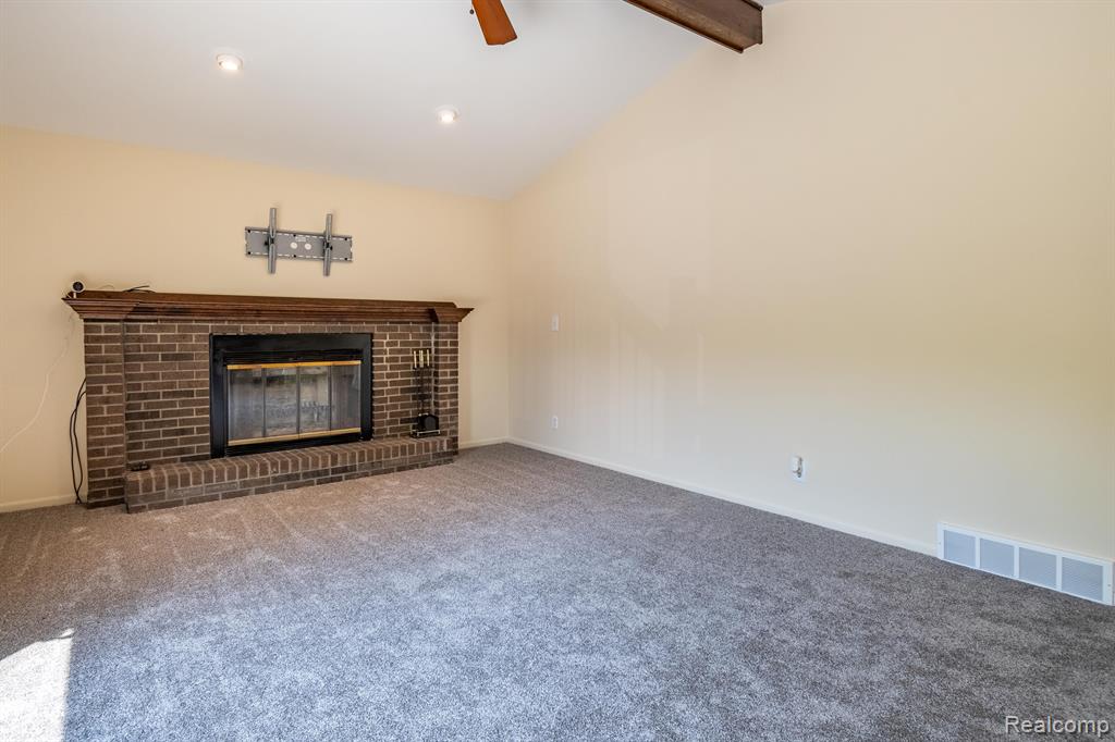 4133 LAHRING Road, Linden, MI 48451 — Photo 6