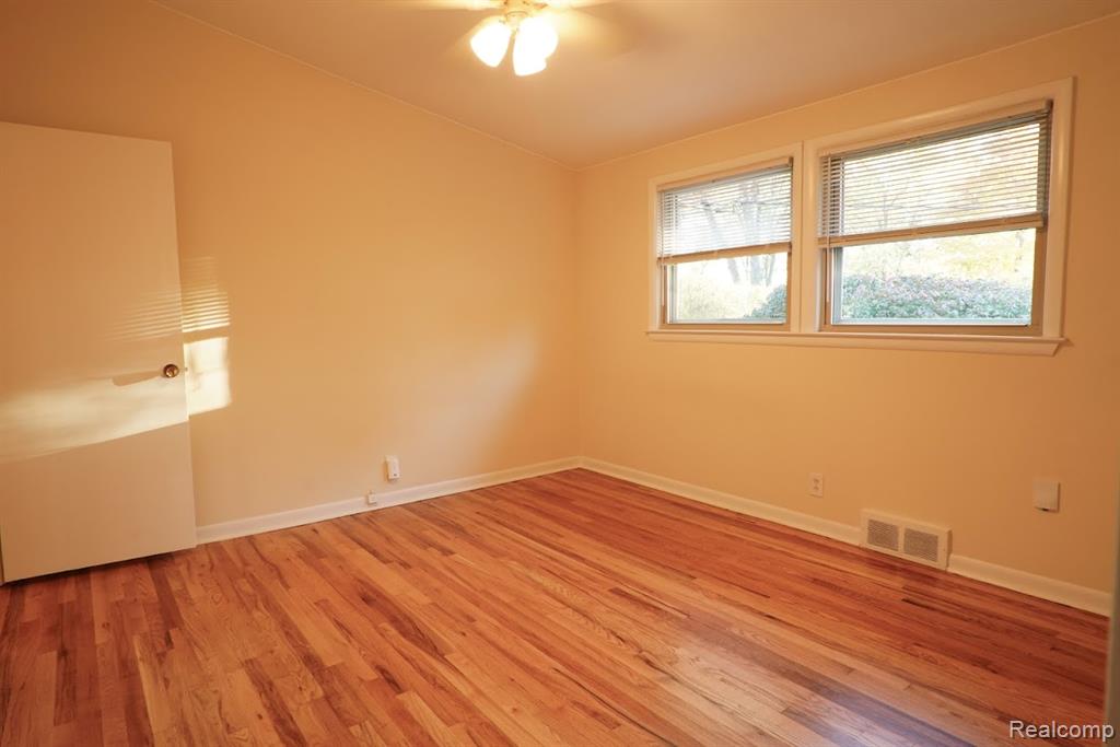 915 Westwood Avenue, Ann Arbor, MI 48103 — Photo 11