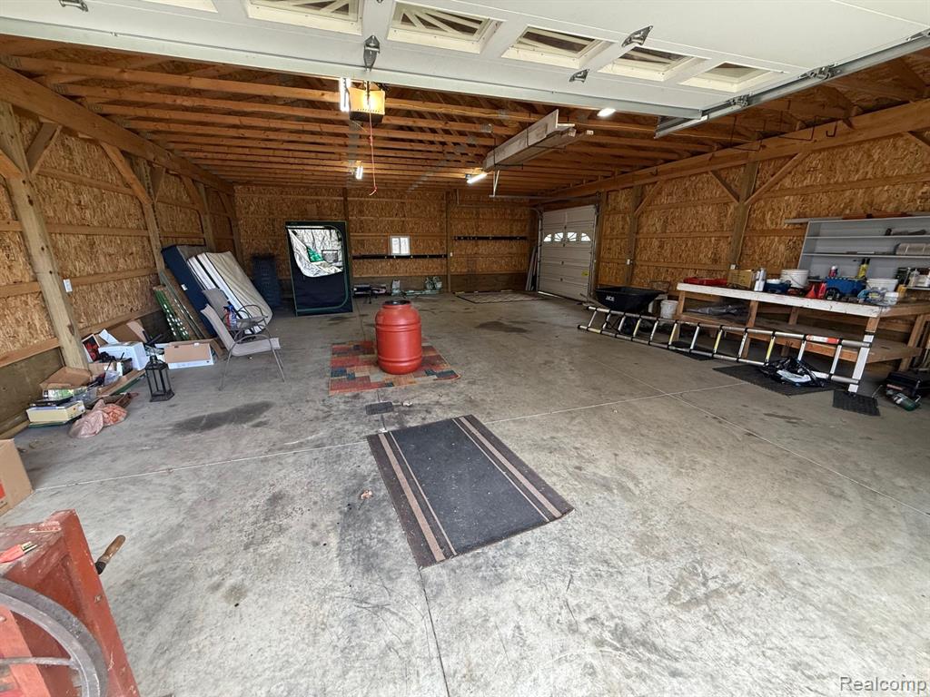 958 N Cass Avenue, Vassar, MI 48768 — Photo 22