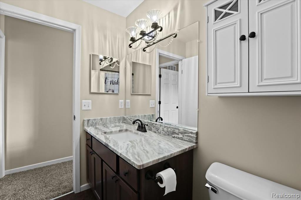 540 Dartmouth Crescent Court, Westland, MI — Photo 32