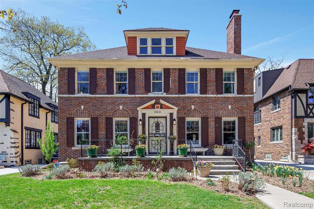 18221 Muirland Rd, Detroit, MI 48221 — front exterior