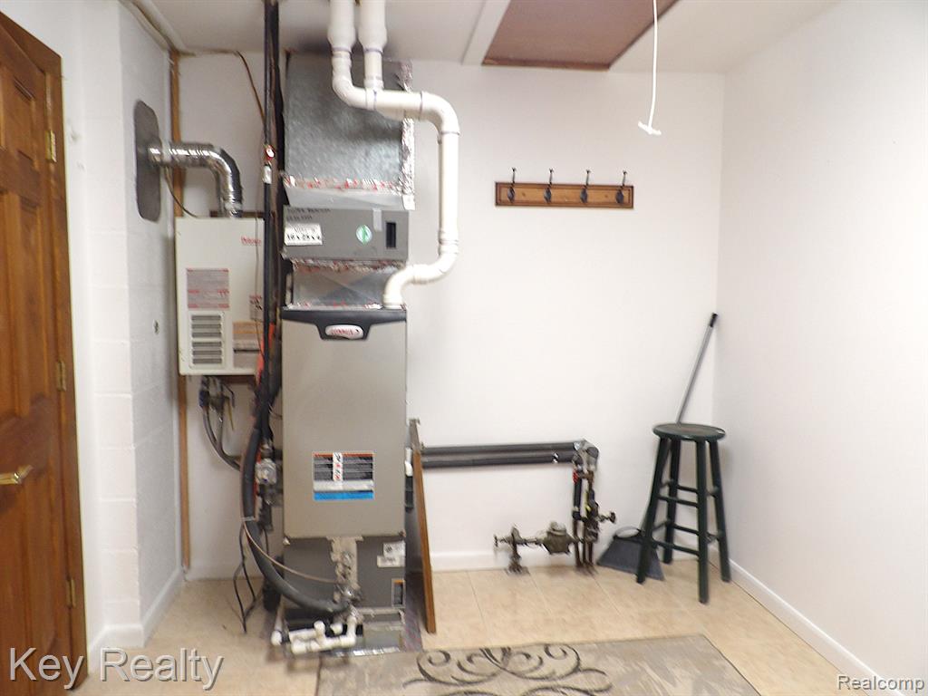 7964 ELM Street, Taylor, MI 48180 — Photo 19