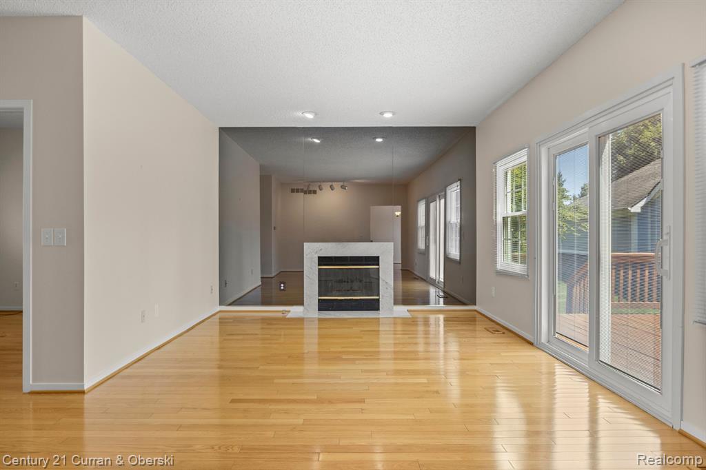 41665 CHARLESTON Lane, Novi, MI 48377 — Photo 11