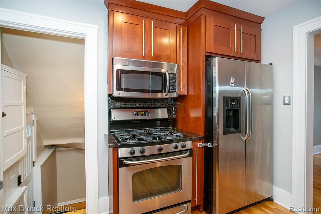 501 N Wilson Avenue, Royal Oak, MI 48067 — Photo 45