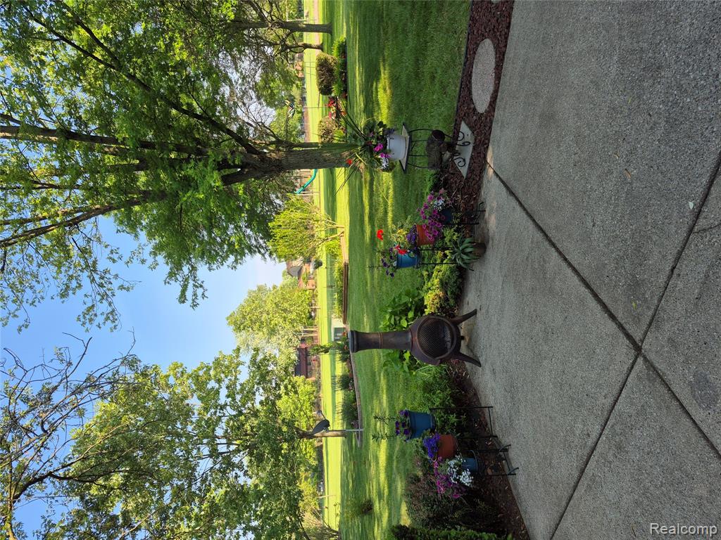 43863 Brandywyne Road, Canton, MI 48187 — Photo 45