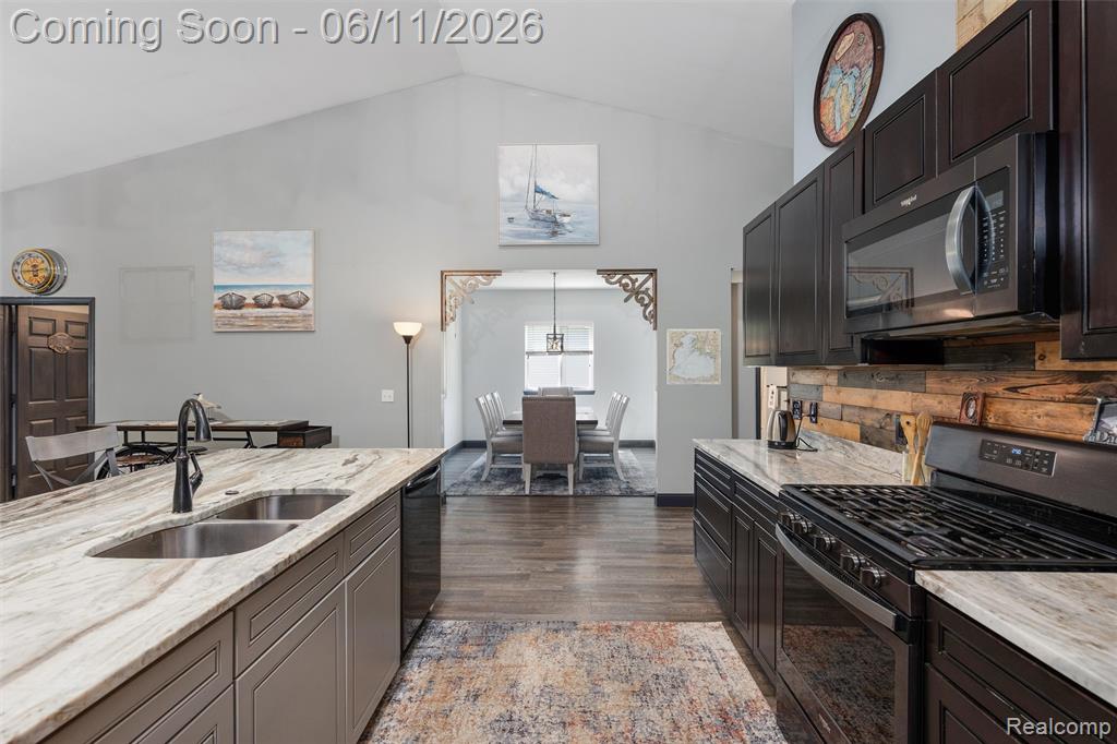 3099 Fruit Street, Algonac, MI 48001 — Photo 14