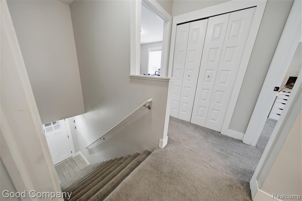 568 E Coy Avenue, Hazel Park, MI 48030 — Photo 13