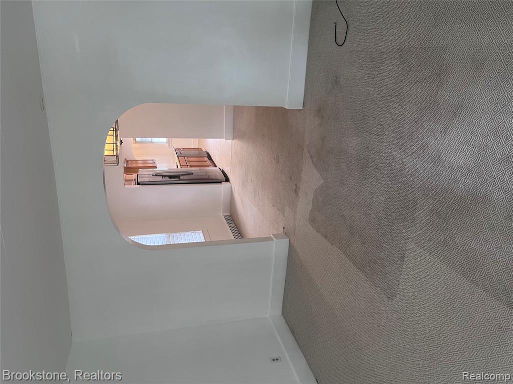 441 W Troy Street, Ferndale, MI 48220 — Photo 2