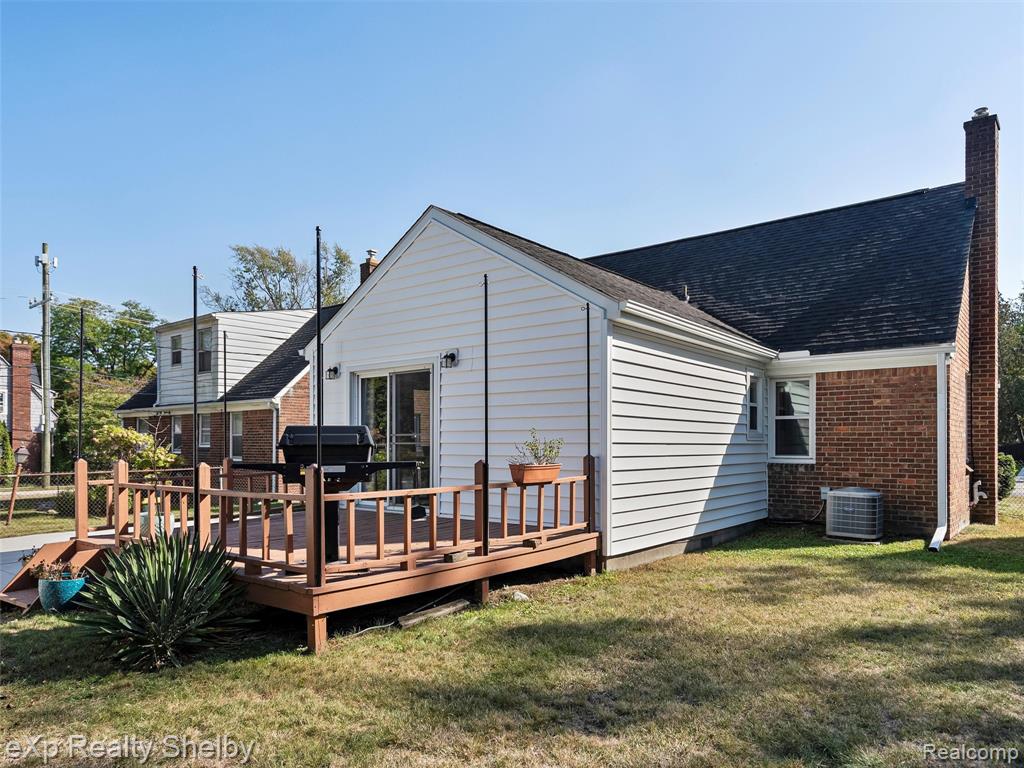 606 Catalpa Drive, Royal Oak, MI 48067 — Photo 34