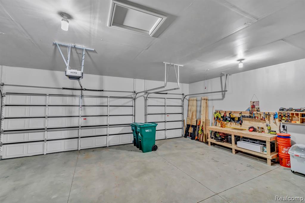 8520 ALMONT Road, Almont, MI 48003 — Photo 36
