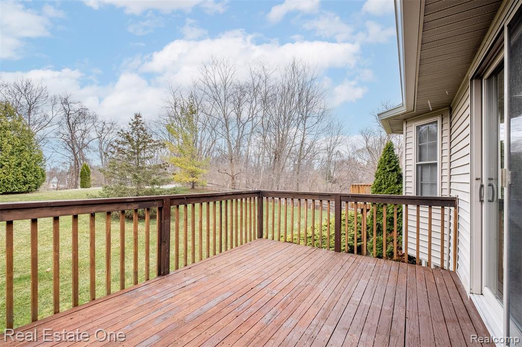 6228 Northridge Hills Drive, Brighton, MI 48116 — Photo 13