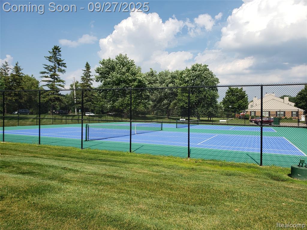 40050 Crosswinds, Novi, MI — Photo 16