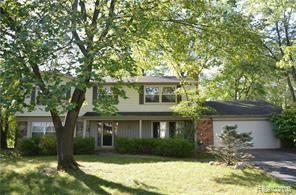 5551 Edinborough Drive, West Bloomfield, MI — front exterior