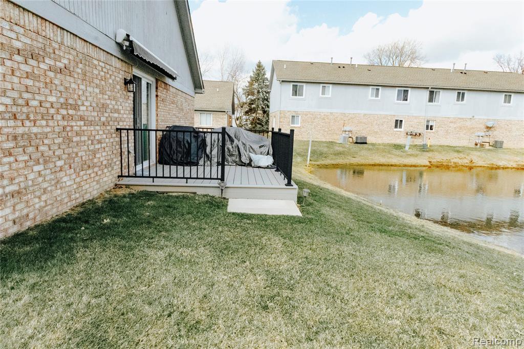 23342 Redman Court, Trenton, MI 48183 — Photo 32