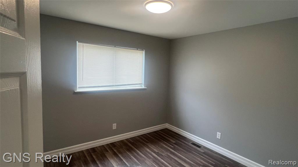 19758 Vermander Avenue, Clinton Twp, MI 48035 — Photo 7